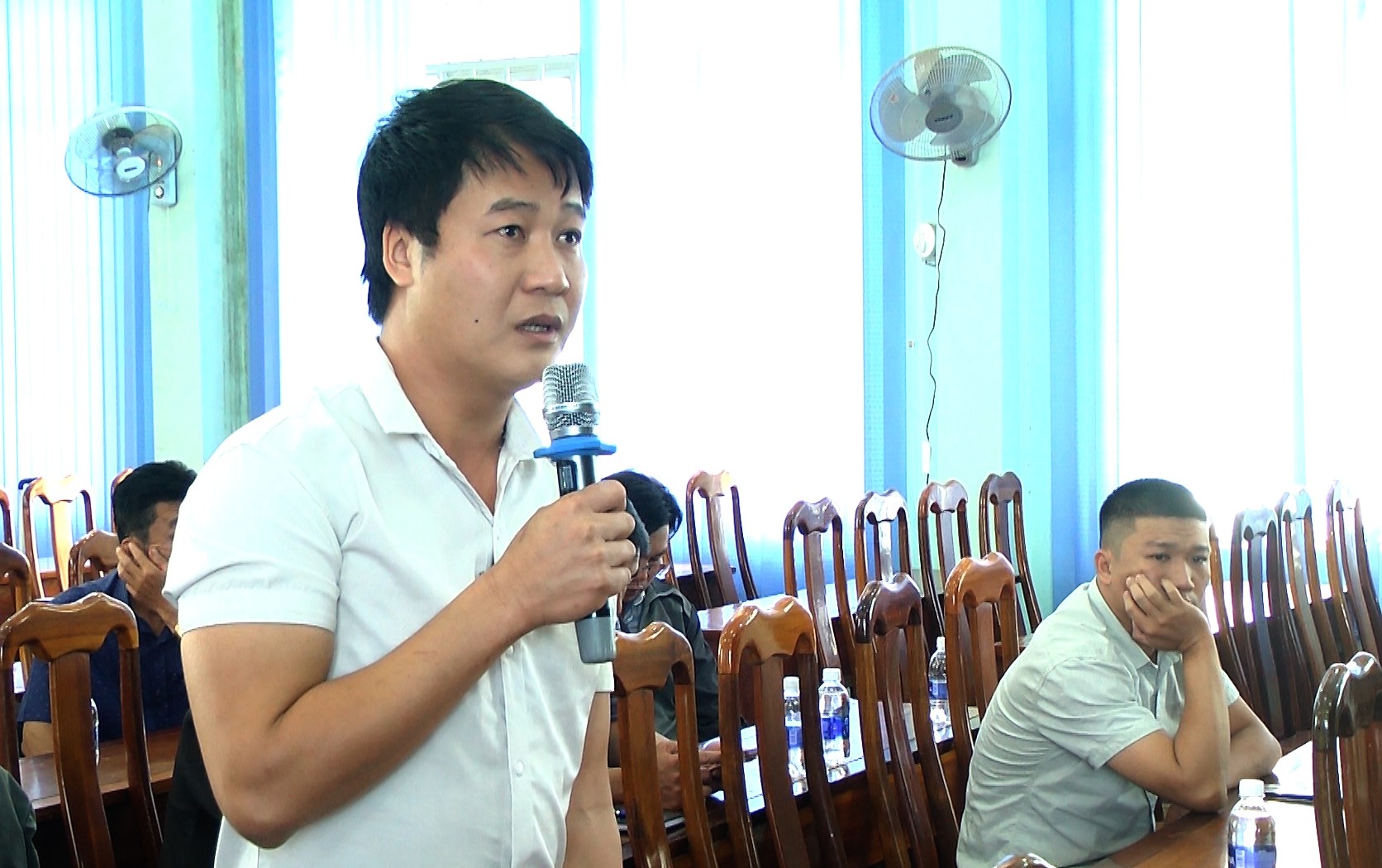 Tập đoàn De Hous họp tham vấn trồng Ngô.00_01_46_14.Still009